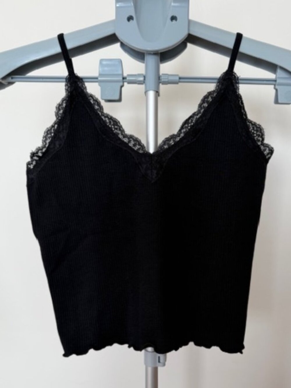 Tilly's Black Ribbed Lace Trim Tank Top Size M/L